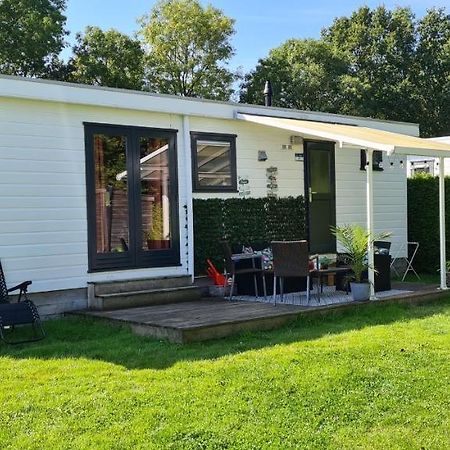 Gezellige Chalet Met Grote Privetuin. Dronrijp Екстериор снимка