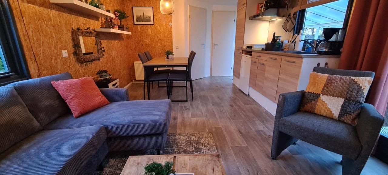 Gezellige Chalet Met Grote Privetuin. Dronrijp Екстериор снимка