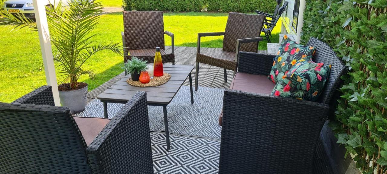 Gezellige Chalet Met Grote Privetuin. Dronrijp Екстериор снимка